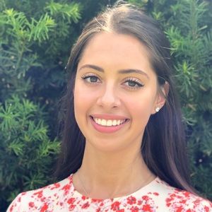 Meet your Posher, Itzel